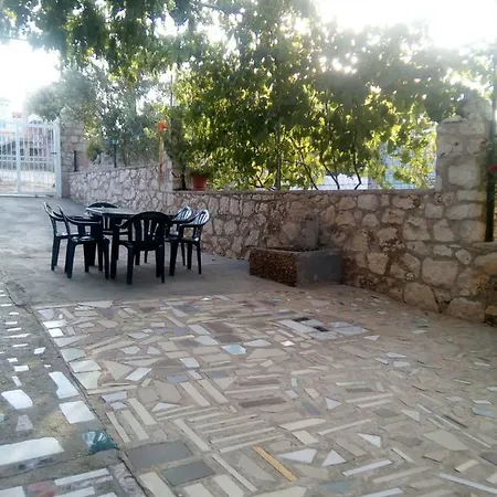 Villa Kena Вилла