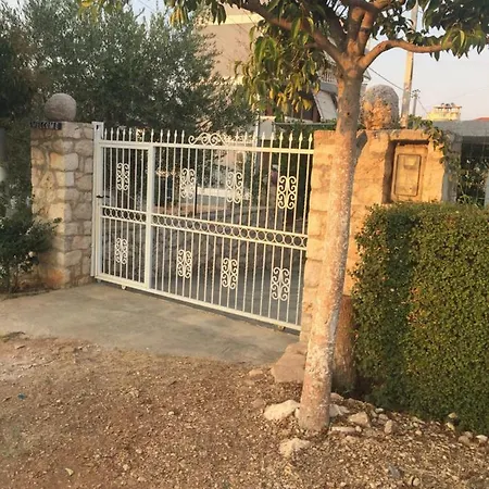 Villa Kena *